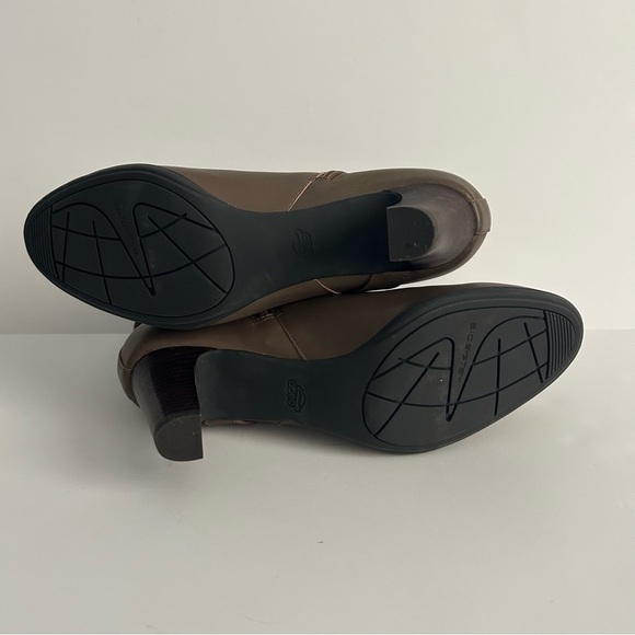 Abeo Valerie Leather Boots  | Size 8 - Picture 6 of 8